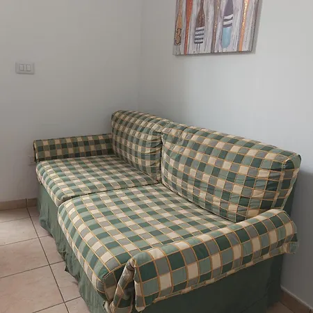 Casa Elinda Ачи Костелло